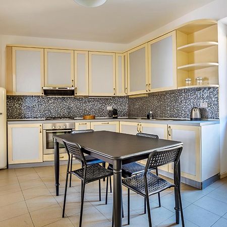 Elegant 2 Bedrooms Apartments Near Duomo Μιλάνο Εξωτερικό φωτογραφία