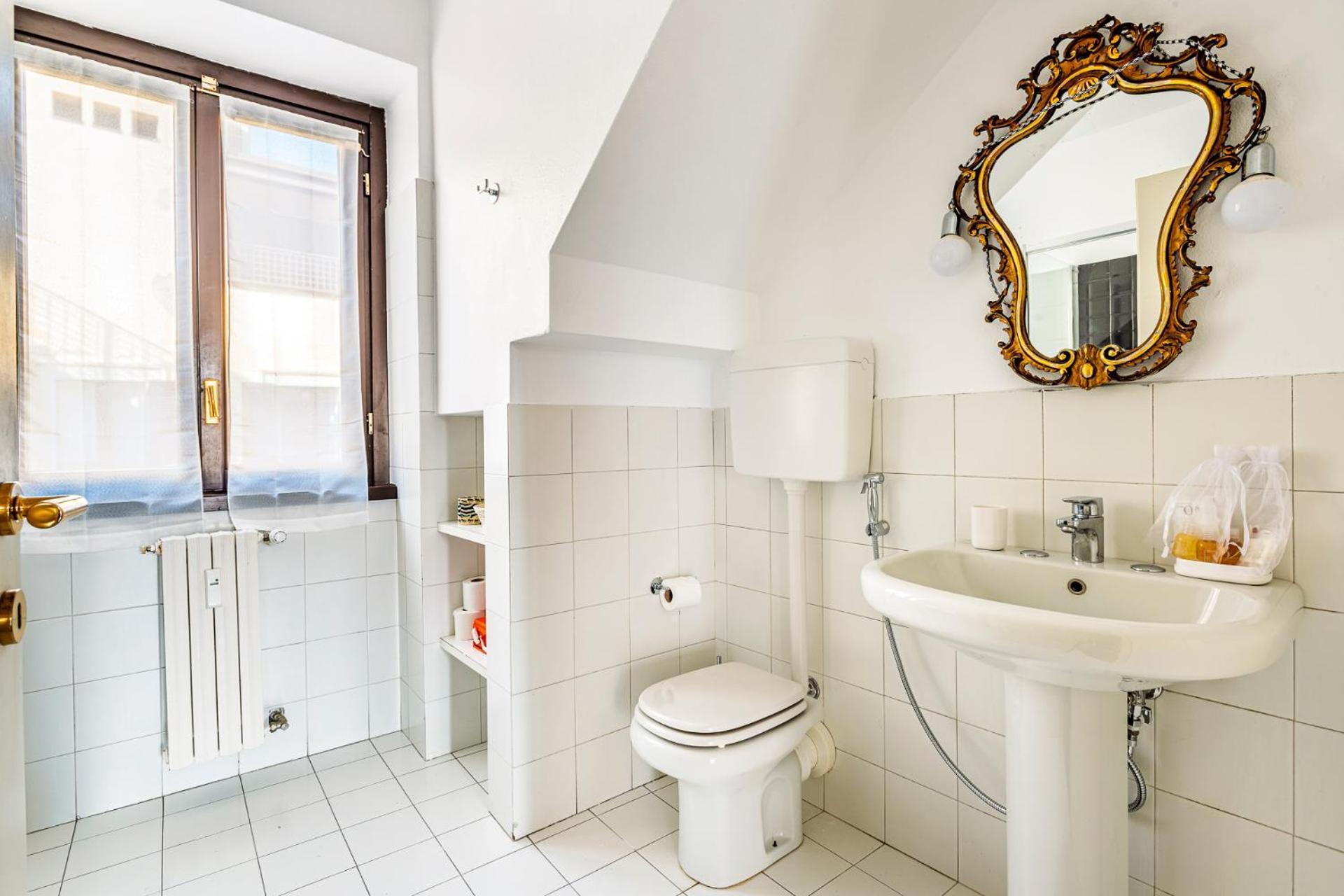 Elegant 2 Bedrooms Apartments Near Duomo Μιλάνο Εξωτερικό φωτογραφία